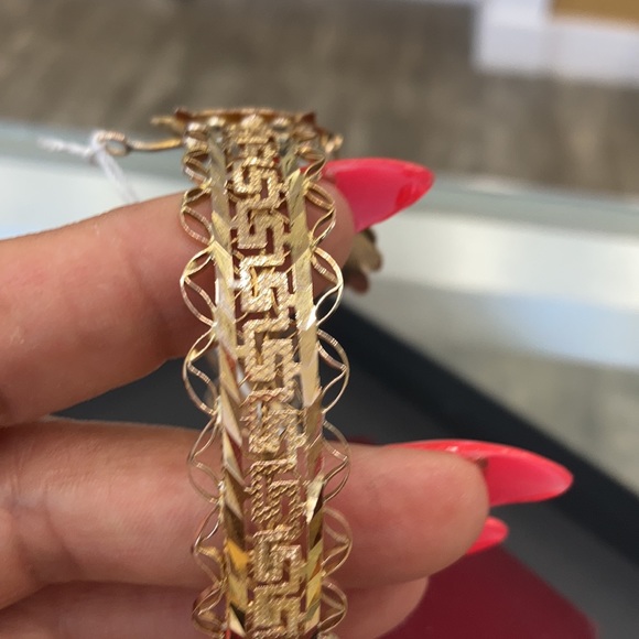 Gold filigree Bracelet in 10k - Picture 5 of 8